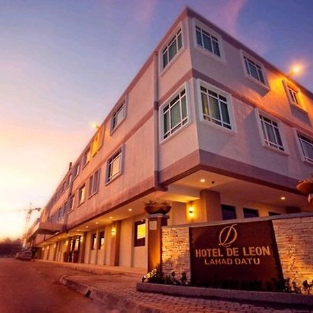Hotel De Leon II Лахад-Дату Экстерьер фото